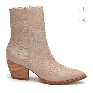 Caty Ankle Boots